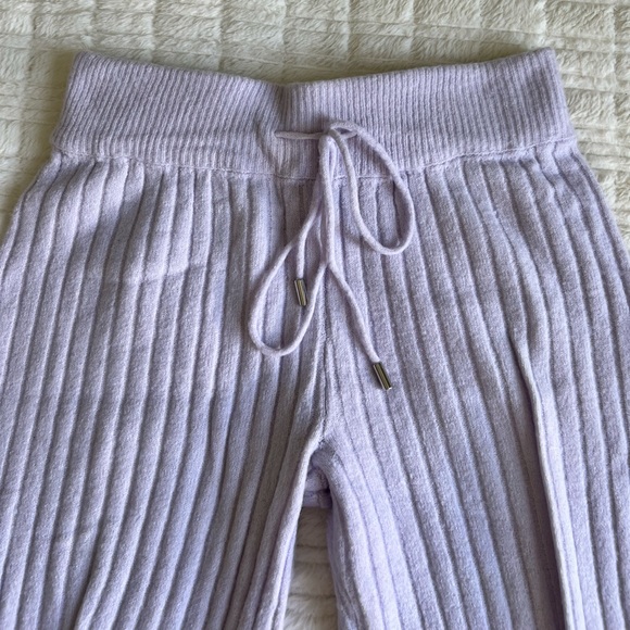 Joggers - Picture 3 of 4